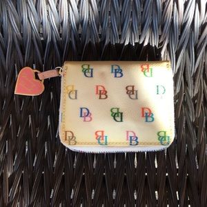 Dooney and Bourke wallet